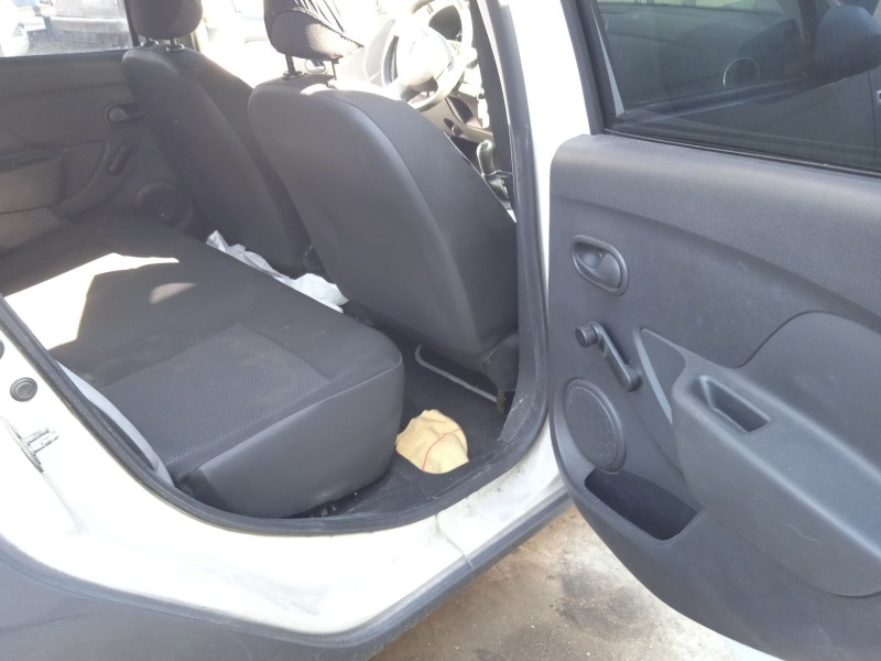 dacia logan ii del año 2015