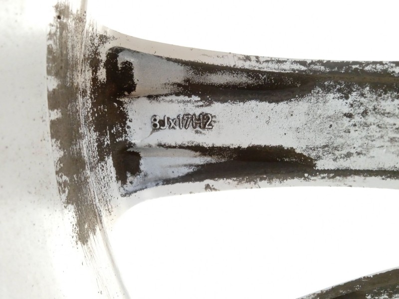 Recambio de llanta para volkswagen passat cc b6 (357) 2.0 tdi referencia OEM IAM 3C8601025A 3C8601025A8Z8 