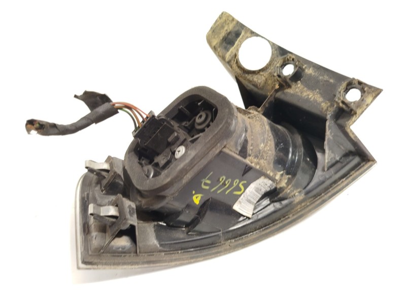 Recambio de piloto trasero derecho para seat ibiza iii (6l1) 1.4 16v referencia OEM IAM 6L6945112D  