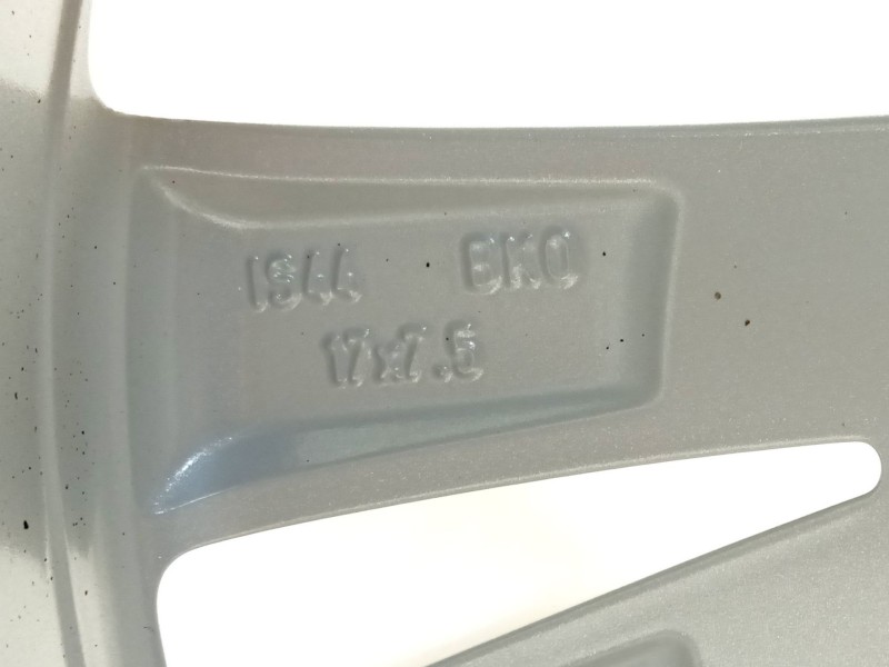 Recambio de llanta para opel astra k (b16) 1.6 cdti (68) referencia OEM IAM 39092178  