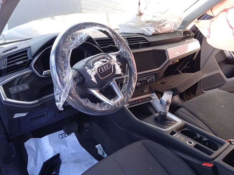 audi q3 sportback (f3n) del año 2022