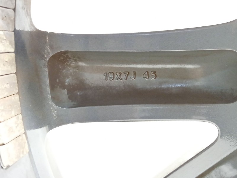 Recambio de llanta para mazda cx-5 (kf) 2.5 awd referencia OEM IAM 9965117090  