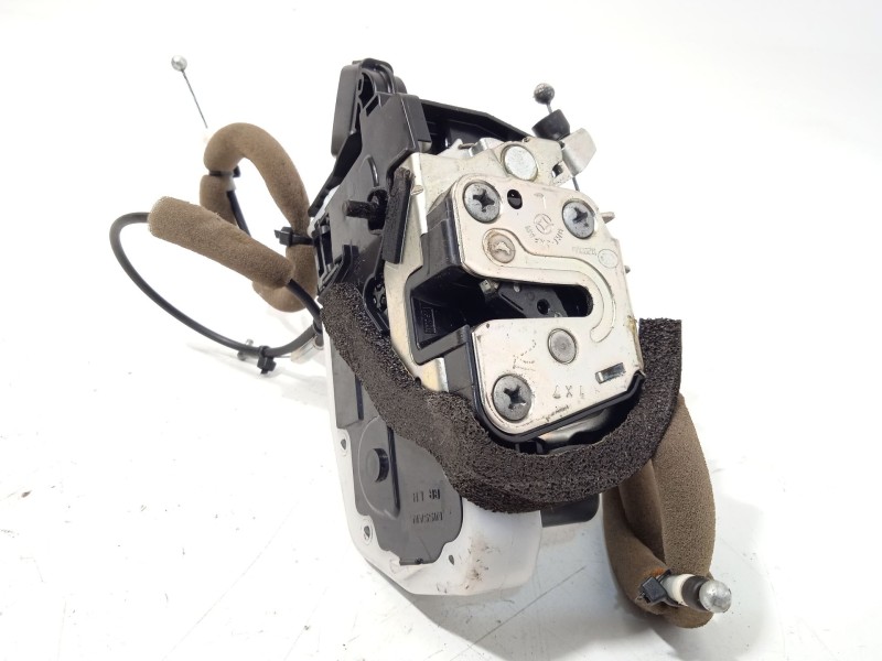 CERRADURA PUERTA TRASERA IZQUIERDA 825011KA0A 