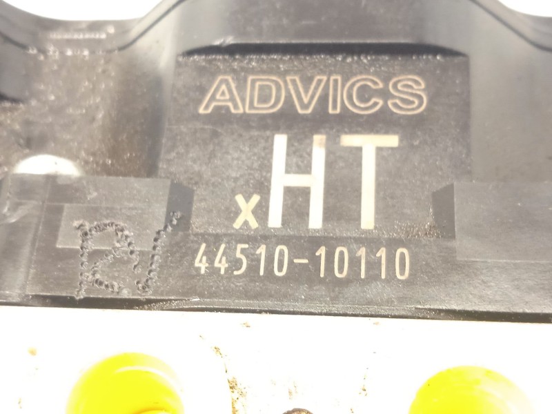 Recambio de abs para toyota c-hr hybrid advance referencia OEM IAM 4451010110 11304041570 8954110050