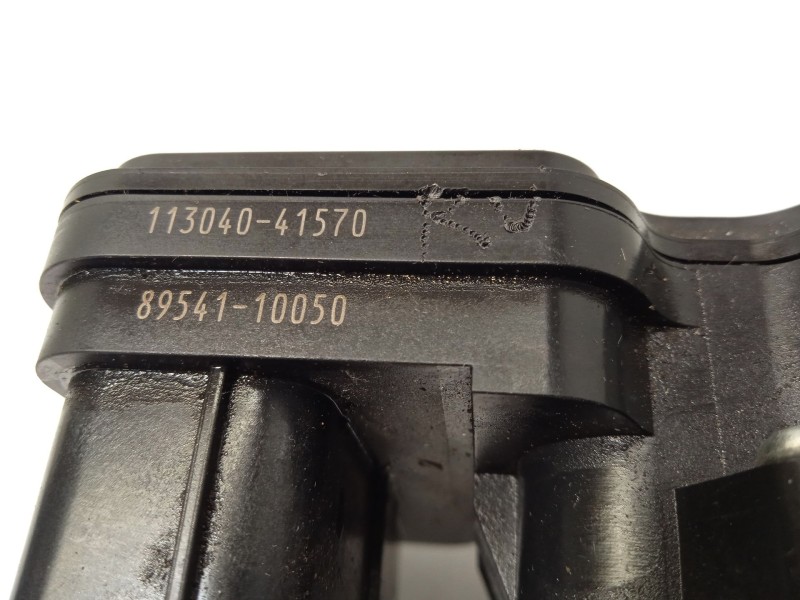 Recambio de abs para toyota c-hr hybrid advance referencia OEM IAM 4451010110 11304041570 8954110050