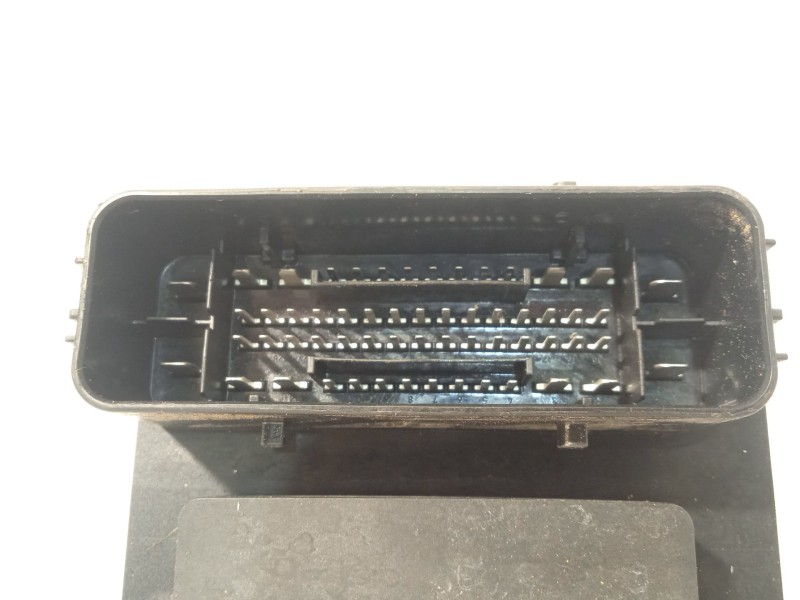 Recambio de abs para volvo xc90 r-design awd referencia OEM IAM P31680101 31680098 10022009714