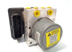 Recambio de abs para hyundai i30 (pd) klass referencia OEM IAM 58910G4AA0 6158941600 G458924500