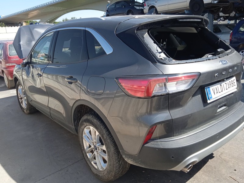 ford kuga iii (dfk) del año 2023