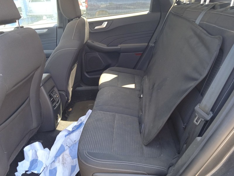 ford kuga iii (dfk) del año 2023