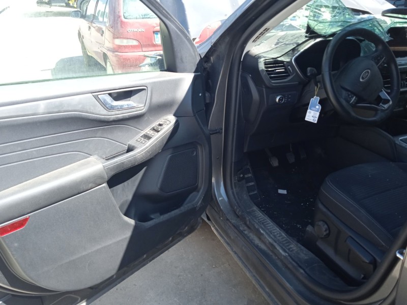 ford kuga iii (dfk) del año 2023