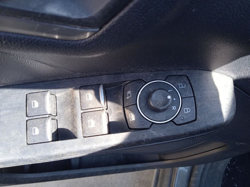 ford kuga iii (dfk) del año 2023