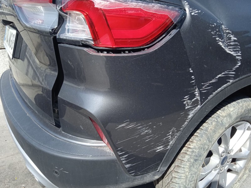 ford kuga iii (dfk) del año 2023