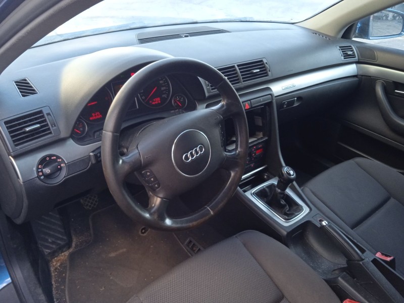 audi a4 b6 avant (8e5) del año 2004