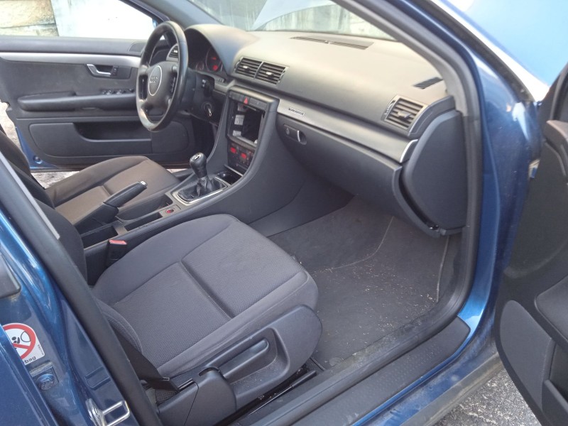audi a4 b6 avant (8e5) del año 2004