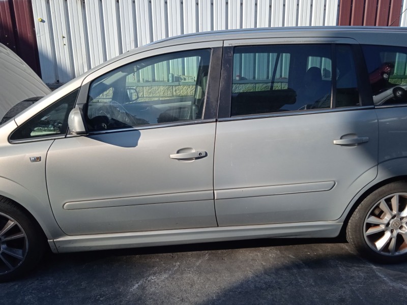 opel zafira / zafira family b (a05) del año 2010