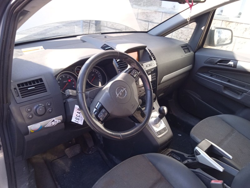 opel zafira / zafira family b (a05) del año 2010
