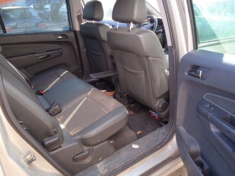 opel zafira / zafira family b (a05) del año 2010