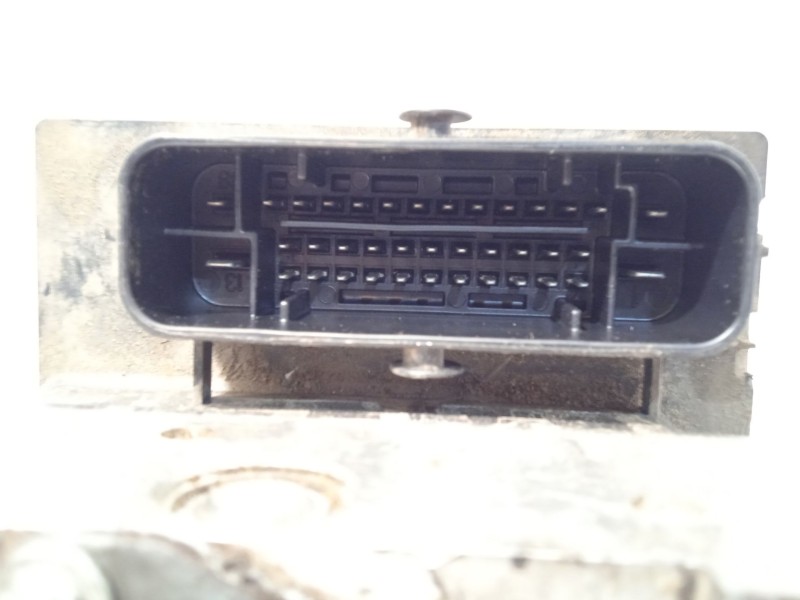 Recambio de abs para fiat 500 l (330) lounge referencia OEM IAM 52009431 0265952304 0265252828