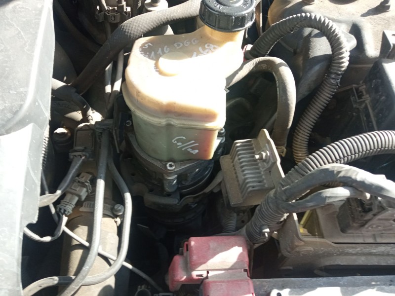 nissan almera ii hatchback (n16) del año 2004