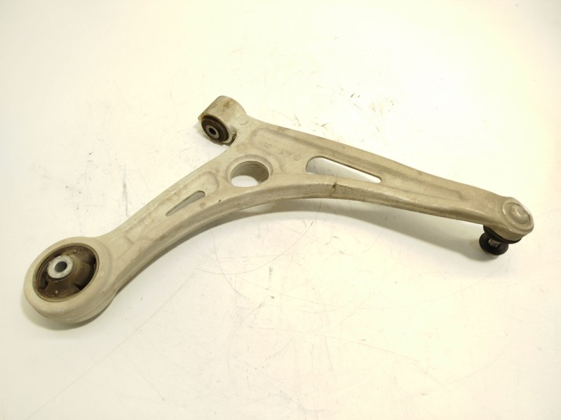 Recambio de brazo suspension inferior delantero izquierdo para kia niro ii (sg2) ev referencia OEM IAM 54500AT000  