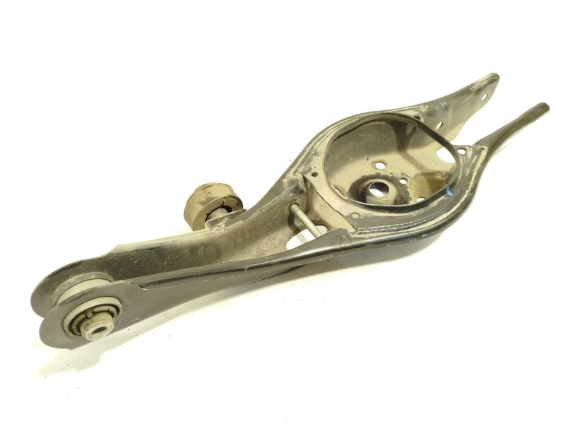 Recambio de brazo suspension inferior trasero derecho para kia niro ii (sg2) ev referencia OEM IAM 55211ATBA0  