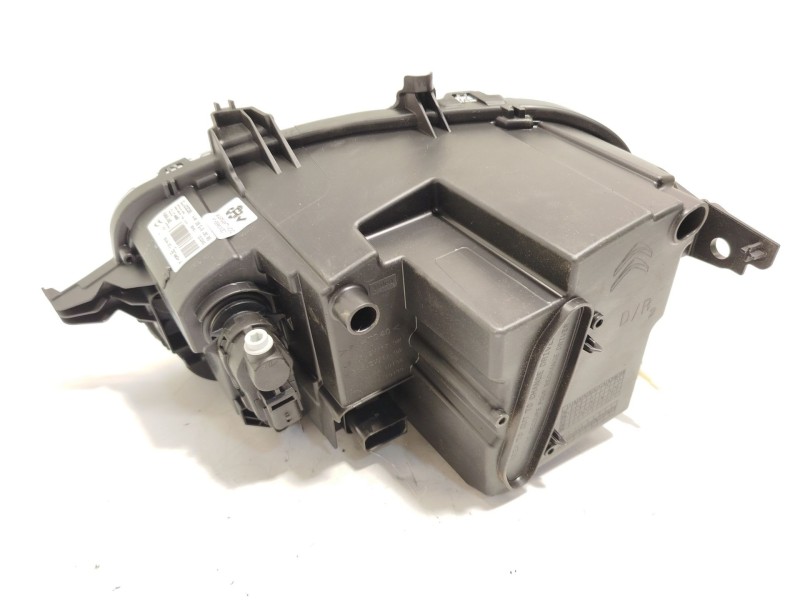 Recambio de faro derecho para citroën c3 1.6 blue-hdi fap referencia OEM IAM 9836161580  90203173