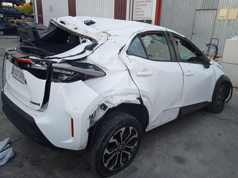 toyota yaris cross (mxp_) del año 2023