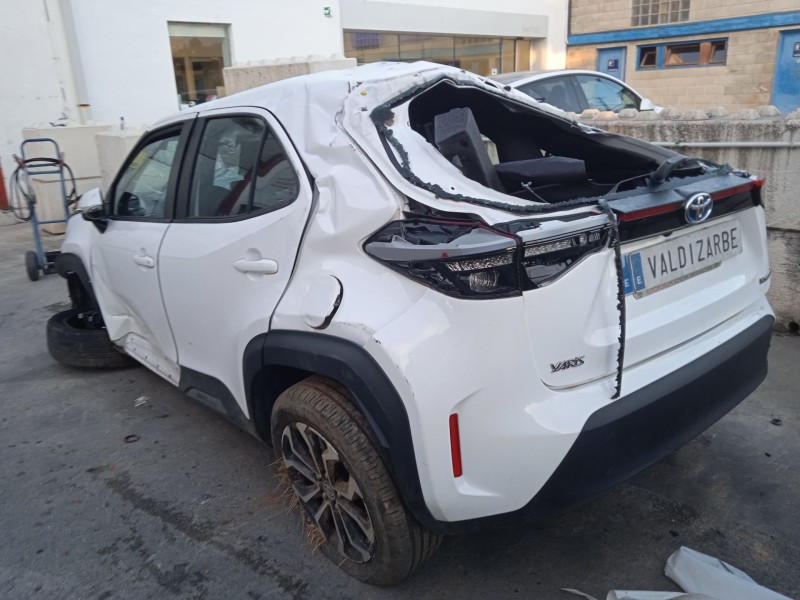 toyota yaris cross (mxp_) del año 2023