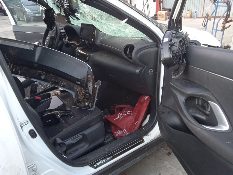 toyota yaris cross (mxp_) del año 2023