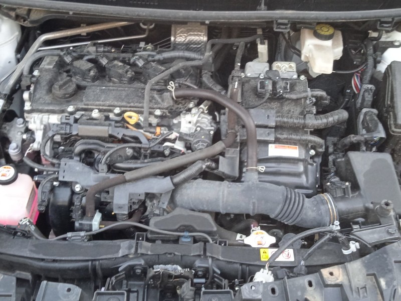 toyota yaris cross (mxp_) del año 2023