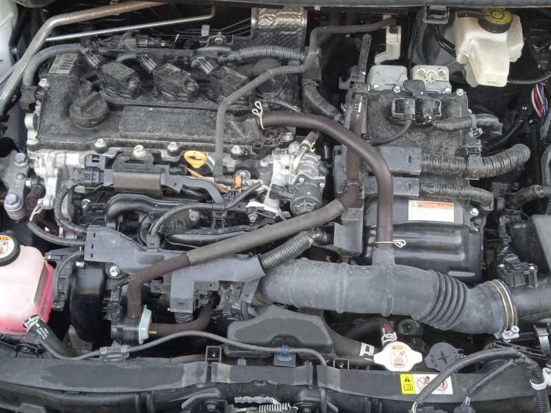 toyota yaris cross (mxp_) del año 2023