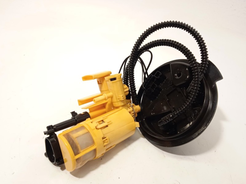 Recambio de bomba combustible para mercedes-benz clase c (w205) c 220 d (205.014) referencia OEM IAM A2054701694  