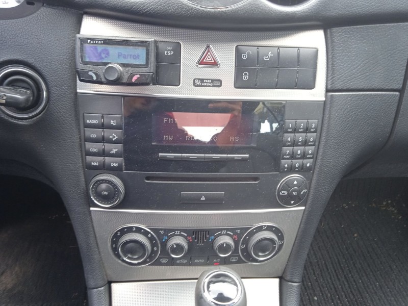 mercedes-benz clk (c209) del año 2006