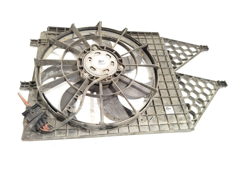 Recambio de electroventilador para seat ibiza iv sc (6j1, 6p5) 1.6 tdi referencia OEM IAM 6R0121207A  