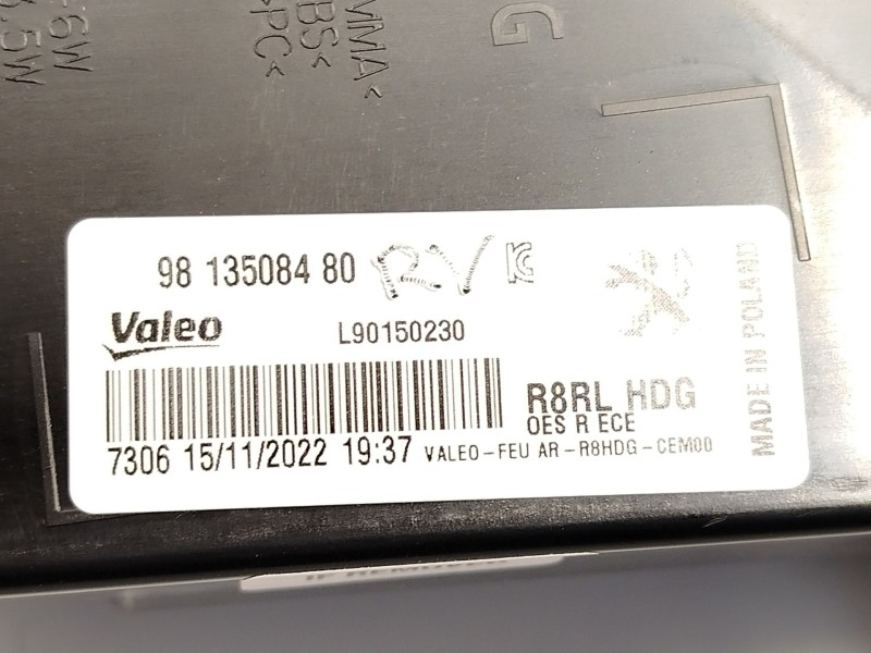 Recambio de piloto trasero derecho para peugeot 508 i (8d_) 2.2 hdi referencia OEM IAM 9813508480  