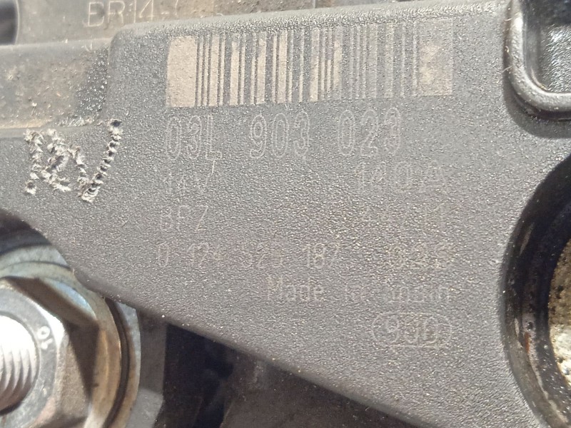 Recambio de alternador para volkswagen tiguan (5n_) 2.0 tdi referencia OEM IAM 03L903023  0124525187