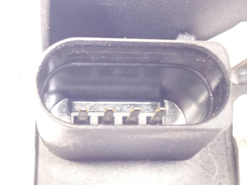 Recambio de cerradura maletero / porton para volkswagen tiguan (5n_) 2.0 tdi referencia OEM IAM 5M0827505E 5M0827505E9B9 