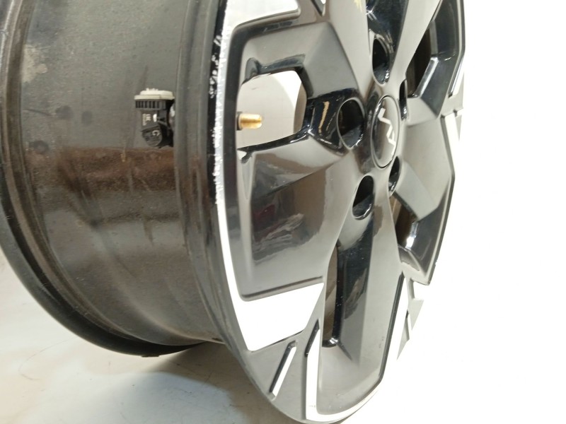 Recambio de llanta para kia niro ii (sg2) ev referencia OEM IAM 52910AO000  