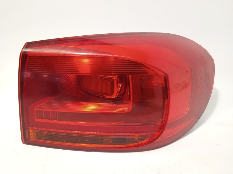 Recambio de piloto trasero derecho para volkswagen tiguan (5n_) 2.0 tdi referencia OEM IAM 5N0945096Q  2SD010738