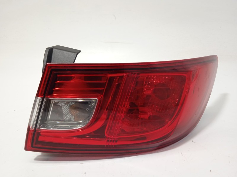 Recambio de piloto trasero derecho para renault clio iv (bh_) 0.9 tce 90 referencia OEM IAM 265509846R  