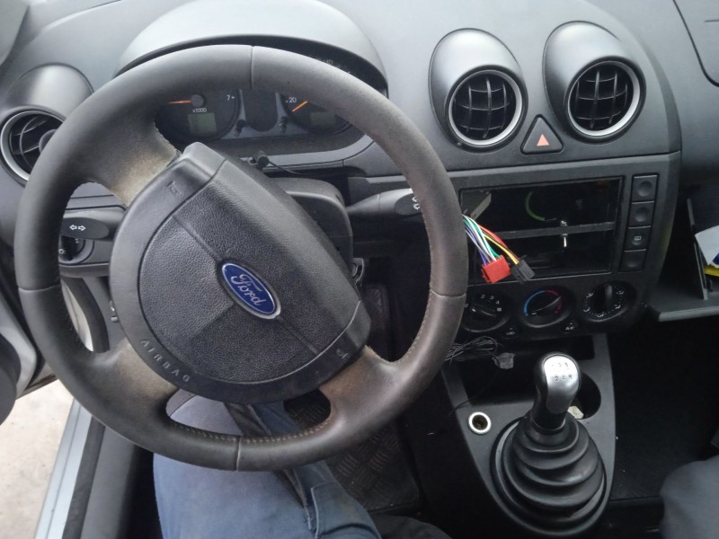 ford fiesta v (jh_, jd_) del año 2003