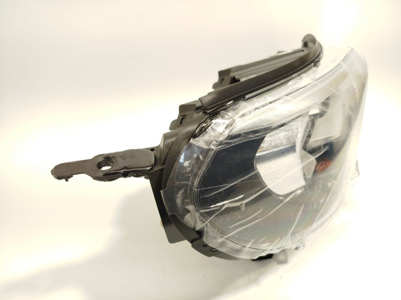 Recambio de faro derecho para peugeot expert combi standard referencia OEM IAM 9808572580  