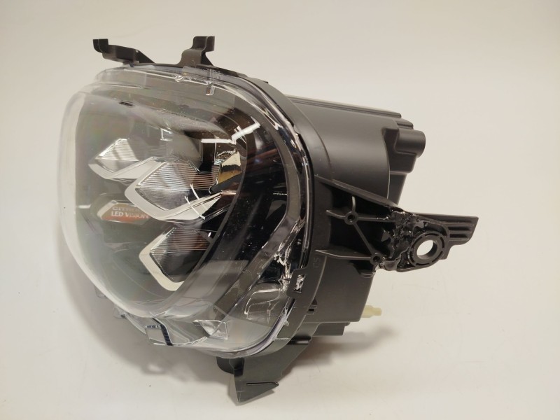 Recambio de faro izquierdo para citroën c3 1.6 blue-hdi fap referencia OEM IAM 9836267180  90203172