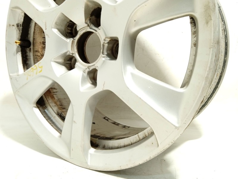 Recambio de llanta para audi a4 b8 (8k2) 2.0 tdi referencia OEM IAM 8K0601025F  