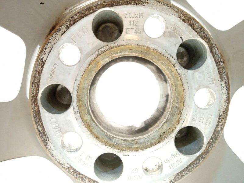 Recambio de llanta para audi a4 b8 (8k2) 2.0 tdi referencia OEM IAM 8K0601025F  