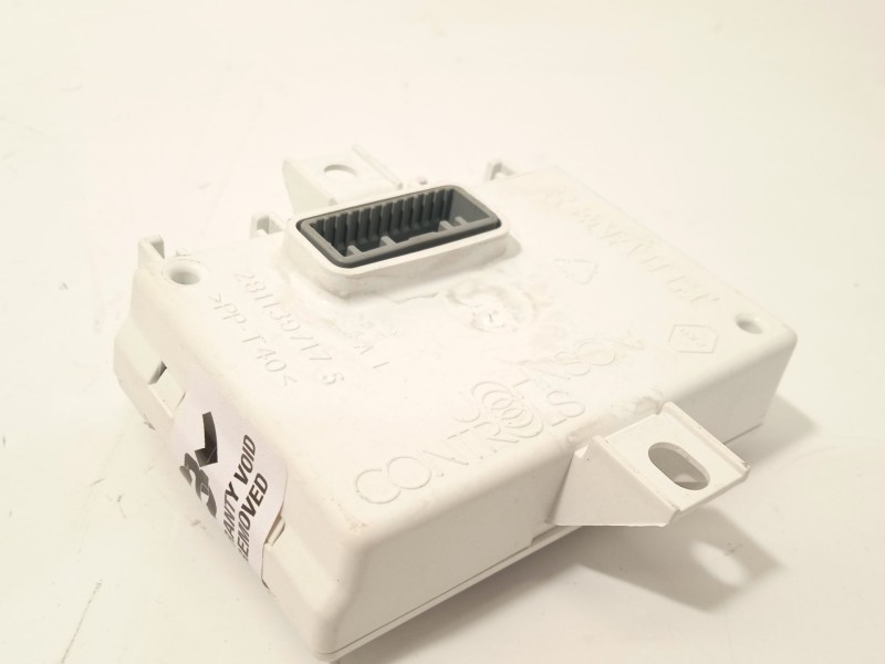 Recambio de modulo electronico para renault clio iv (bh_) 0.9 tce 90 referencia OEM IAM 283467937R  
