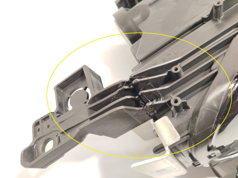 Recambio de faro derecho para opel mokka 1.2 (76) referencia OEM IAM 9837331580  368158932