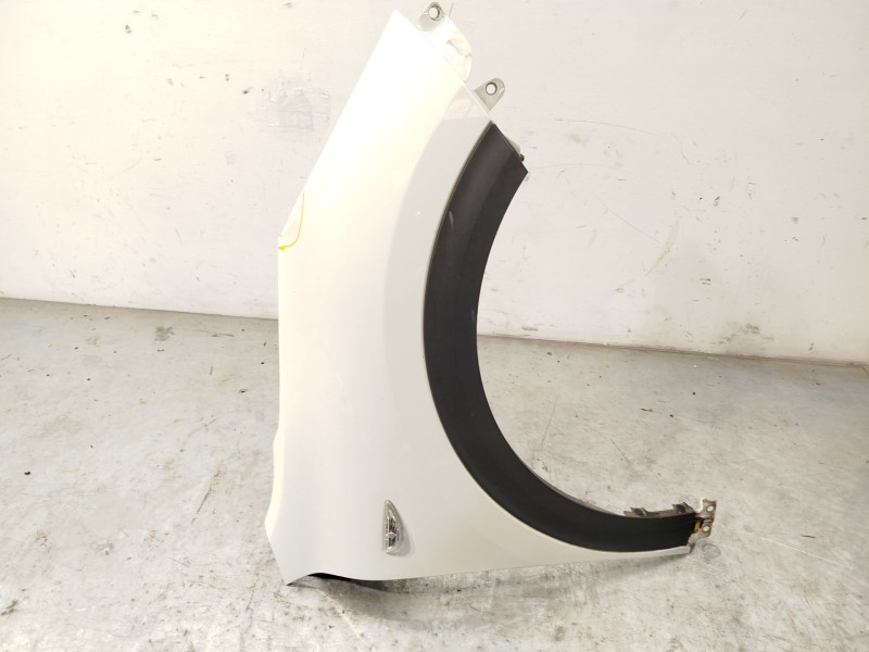 Recambio de aleta delantera derecha para kia niro referencia OEM IAM 66321G5010  