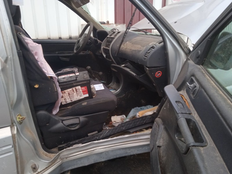 nissan terrano ii (r20) del año 2004