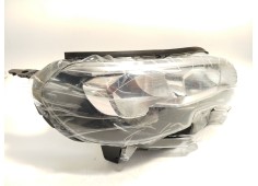 Recambio de faro derecho para peugeot expert combi standard referencia OEM IAM 9808572580   2